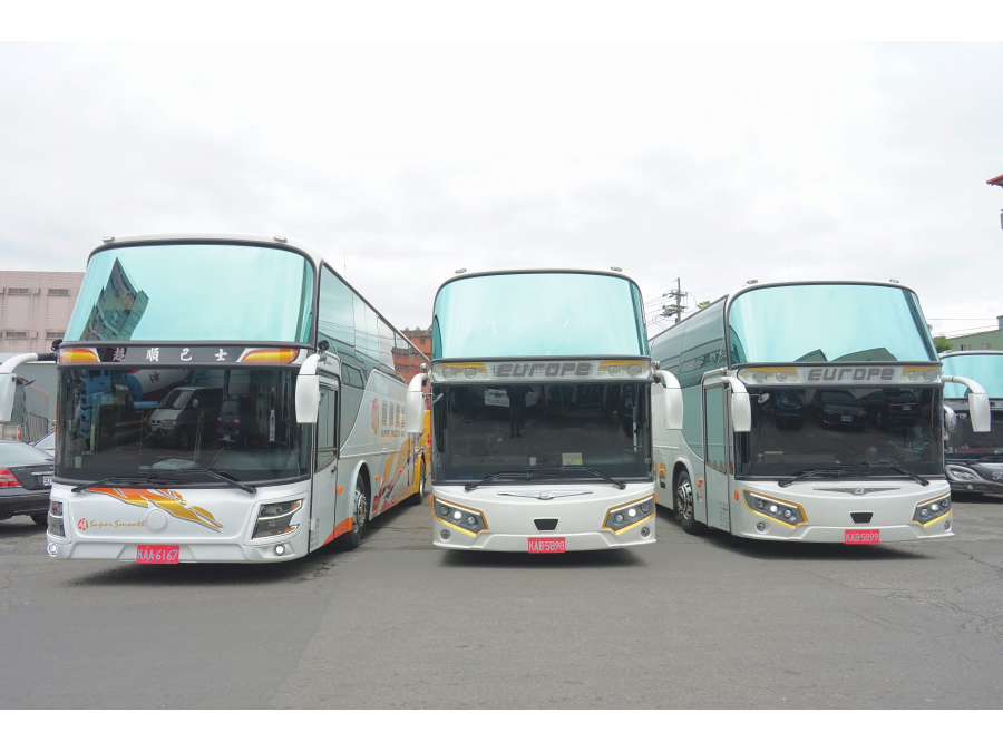 三排椅遊覽車出租 